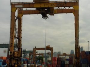 Modern calculation and designing programs in cargo lifting machine repairing and modernization practice